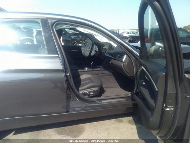 WBA8B9G59HNU50275 BMW 3 Series 330i
