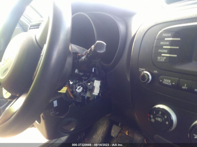 KNDJN2A23E7084038 KIA Soul Base