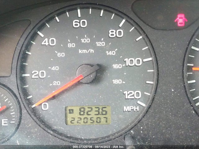 2001 SUBARU FORESTER L VIN: JF1SF635X1H716348