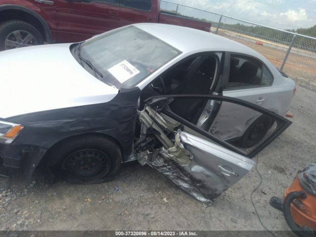 3VW2K7AJXEM355536 Volkswagen Jetta 2.0l S