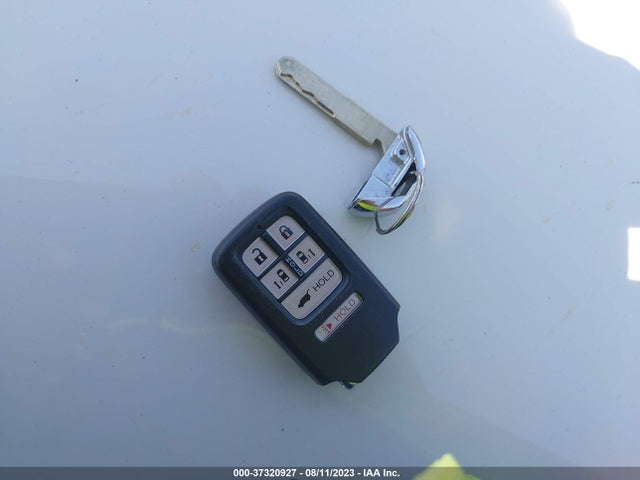 Honda Odyssey Touring 2016 5FNRL5H99GB088802 Image 11