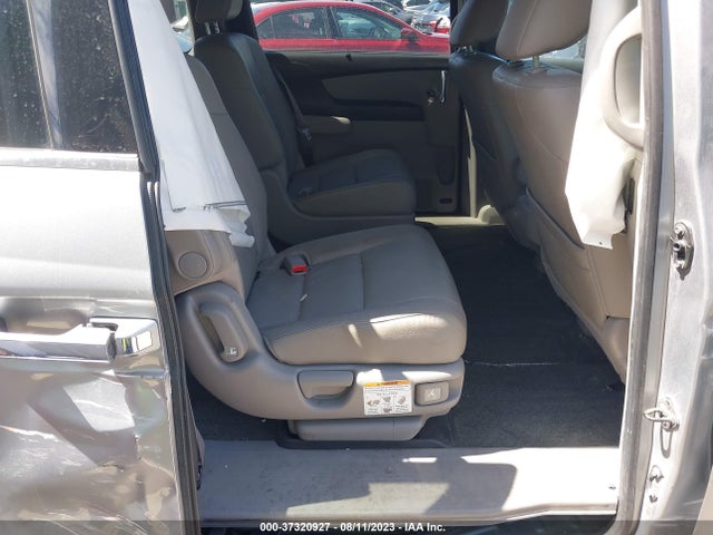 Honda Odyssey Touring 2016 5FNRL5H99GB088802 Image 8
