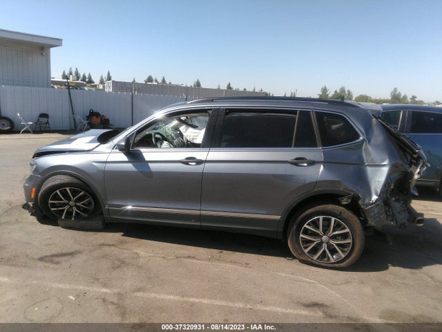3VV2B7AX2MM010590 Volkswagen Tiguan 2.0t Se R-line Black/2.0t Sel/2.0t Se
