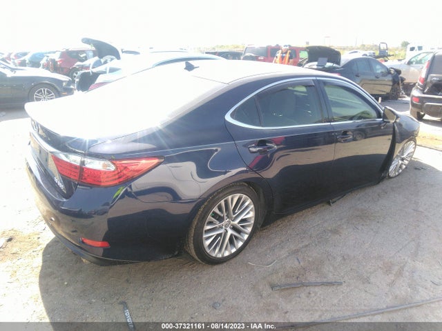 2013 LEXUS ES 350 4DR SDN VIN: JTHBK1GG6D2072003