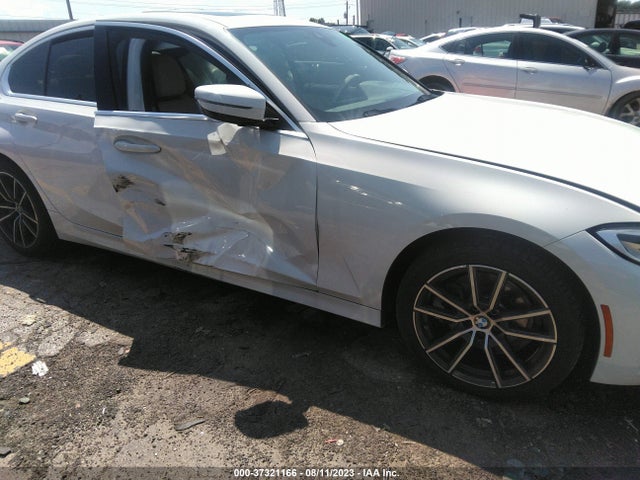 BMW 3 Series 330e 2021 аукцион фото