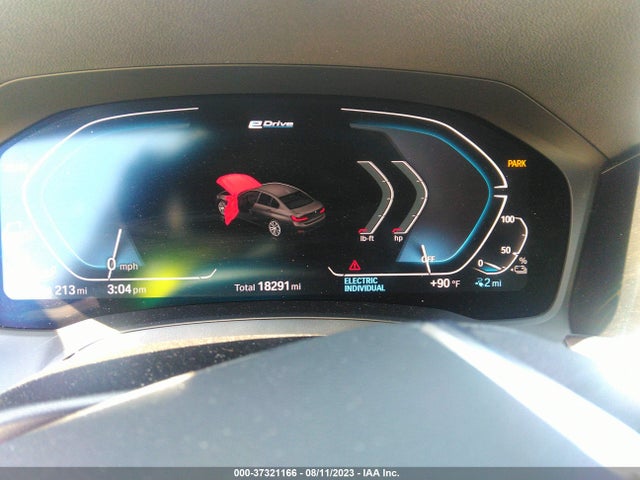 BMW 3 Series 330e 2021 аукцион фото