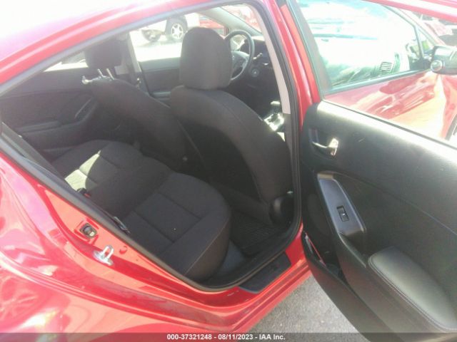 KNAFK4A69G5475624 KIA FORTE LX