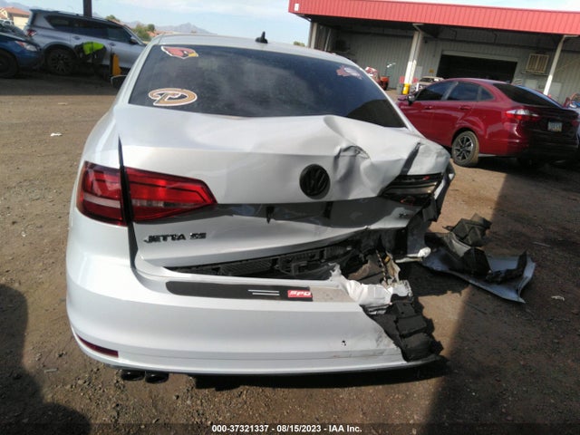 3VWDB7AJ9JM216565 Volkswagen Jetta 1.4t