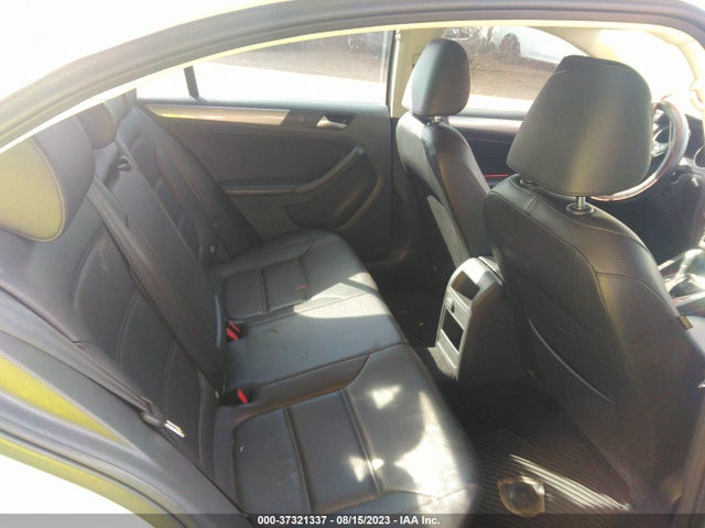 3VWDB7AJ9JM216565 Volkswagen Jetta 1.4t