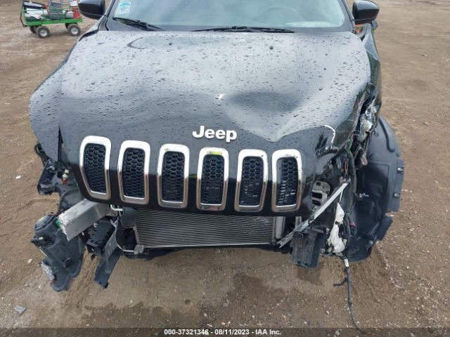 1C4PJMLB1JD600861 Jeep Cherokee Latitude Plus