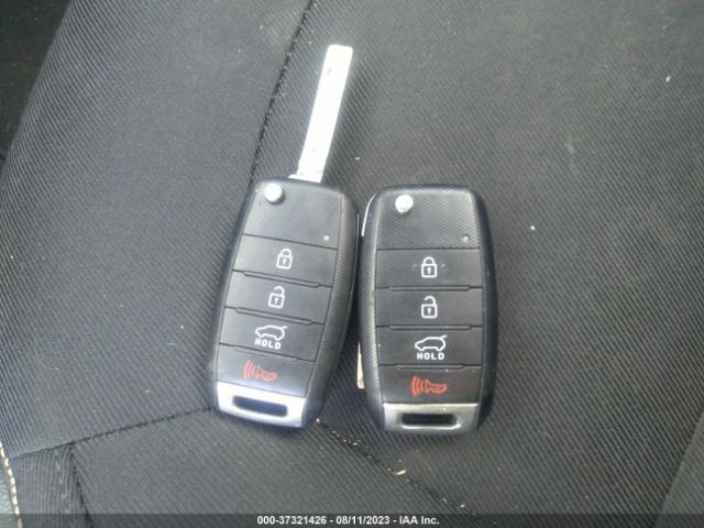 KNDJP3A50F7768072 KIA SOUL +