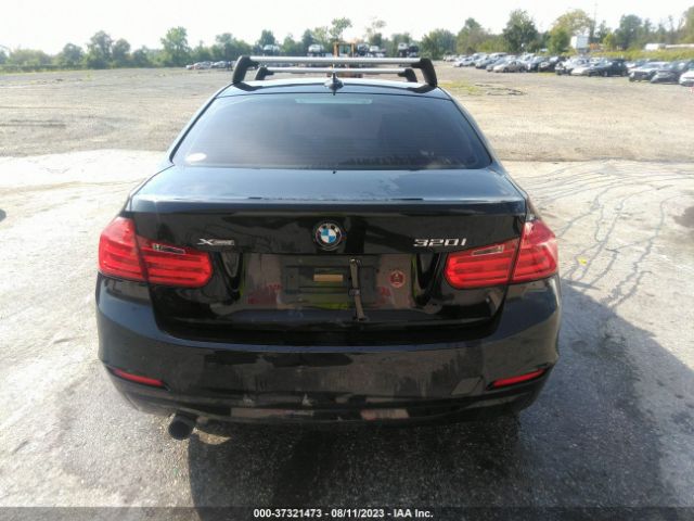 WBA3C3G59ENS67779 BMW 3 Series 320i Xdrive