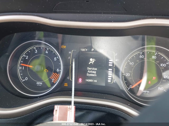 Jeep Cherokee Latitude 2015 1C4PJMCB0FW557836 Image 15