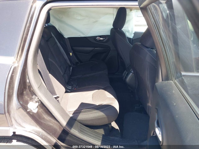 Jeep Cherokee Latitude 2015 1C4PJMCB0FW557836 Image 8