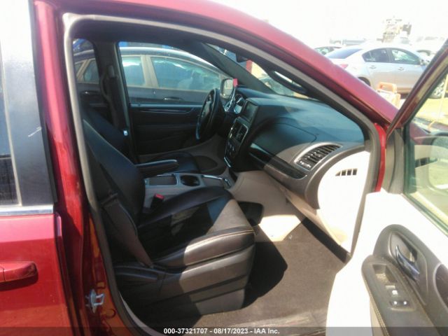 2C4RDGCG0HR677189 Dodge Grand Caravan Sxt