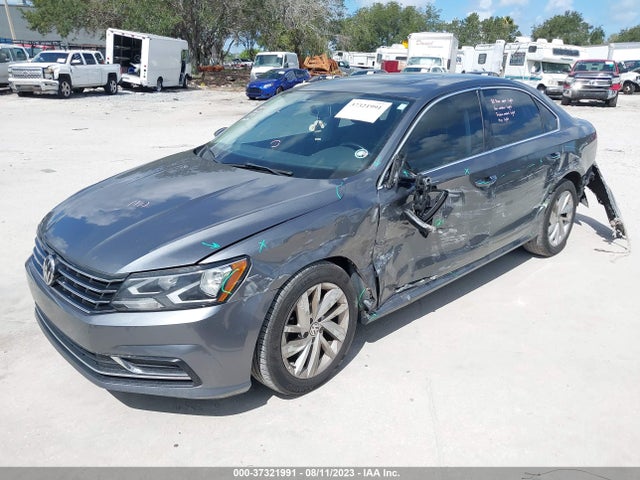 1VWBA7A31JC029432 Volkswagen Passat 2.0t Se