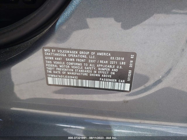 1VWBA7A31JC029432 Volkswagen Passat 2.0t Se