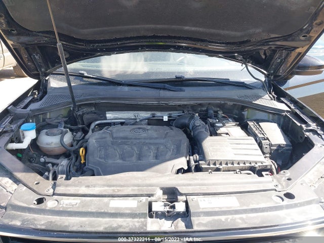 3VV3B7AX0LM010185 Volkswagen Tiguan Se/sel/se R-line Black