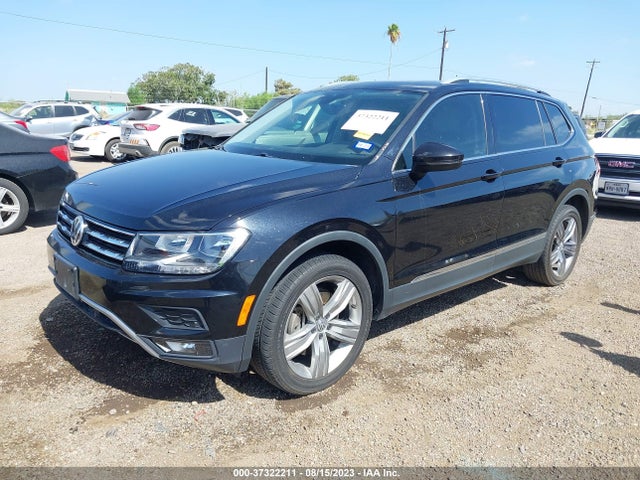 3VV3B7AX0LM010185 Volkswagen Tiguan Se/sel/se R-line Black