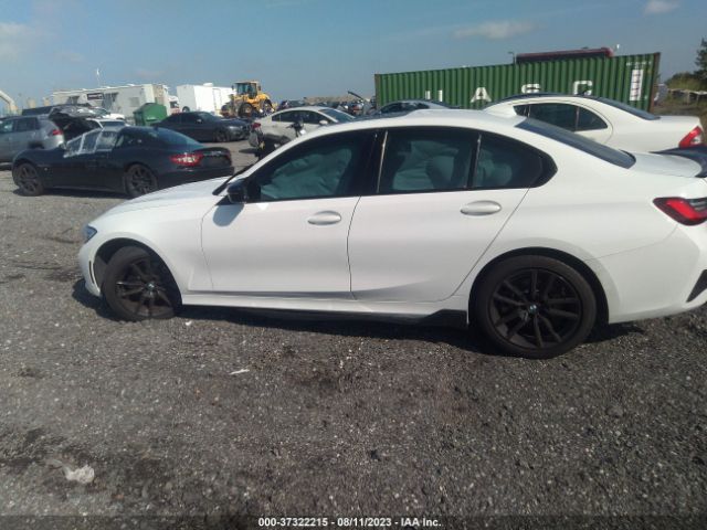 3MW5R7J02N8C22990 BMW 3 Series 330i Xdrive