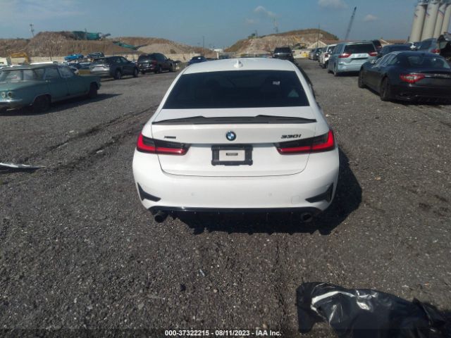 3MW5R7J02N8C22990 BMW 3 Series 330i Xdrive