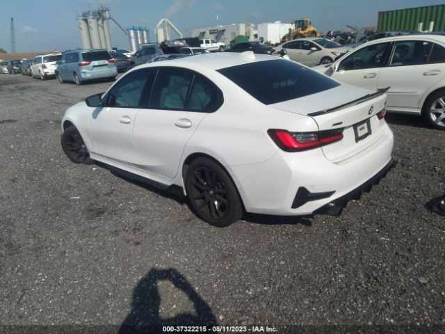 3MW5R7J02N8C22990 BMW 3 Series 330i Xdrive