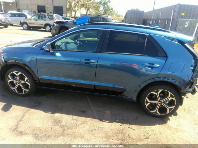 KNDCR3LE8P5086862 KIA Niro Ex Touring