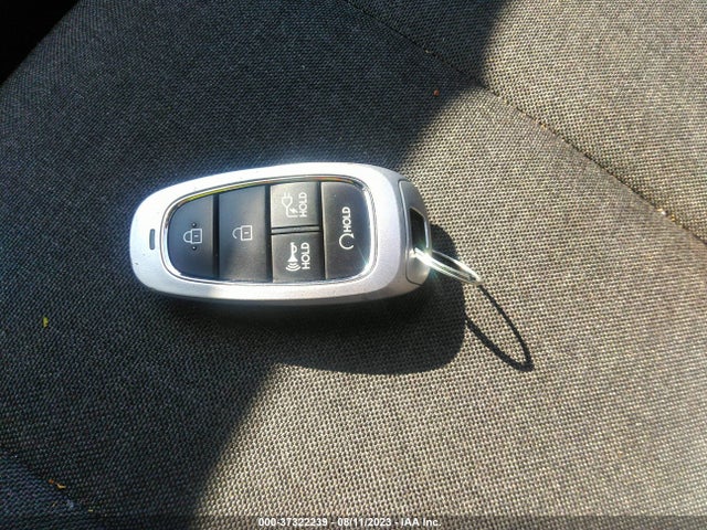 2022 HYUNDAI IONIQ 5 SE VIN: KM8KMDAF6NU055832