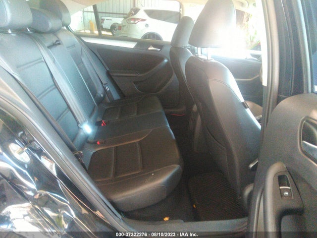 3VWD17AJ7EM441639 Volkswagen Jetta Sedan Se