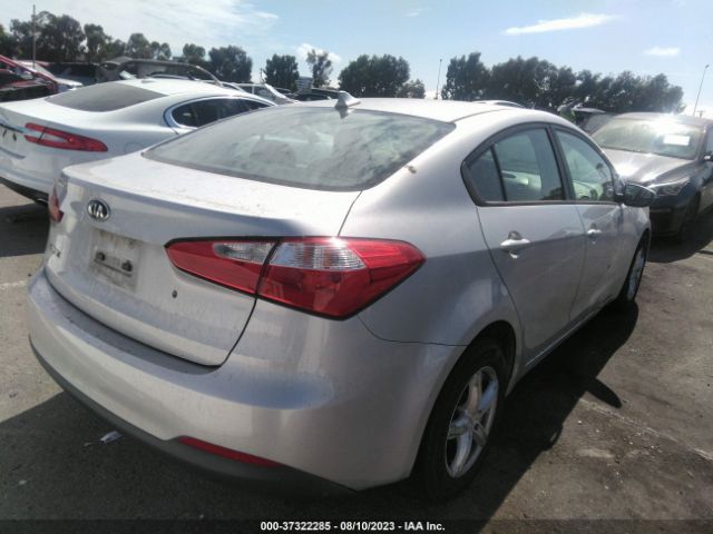 KNAFK4A62F5339964 KIA FORTE LX