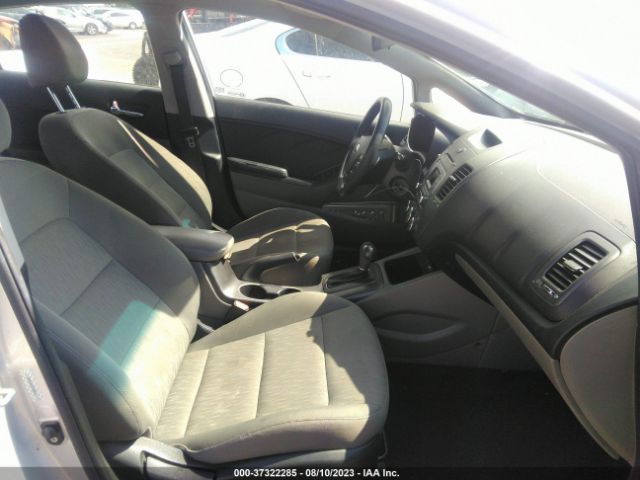 KNAFK4A62F5339964 KIA FORTE LX