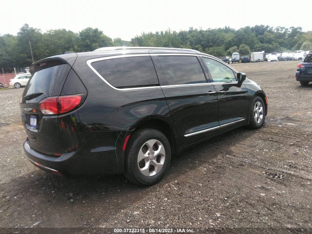 2C4RC1EG8HR812013 Chrysler Pacifica Touring-l Plus