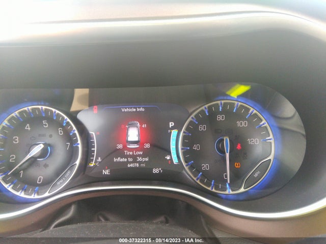 2C4RC1EG8HR812013 Chrysler Pacifica Touring-l Plus