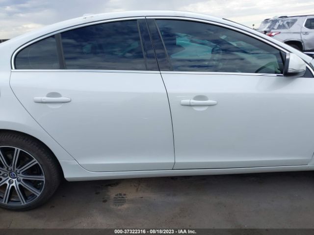 YV126MFD7F1304769 Volvo S60 T5 Drive-e Platinum