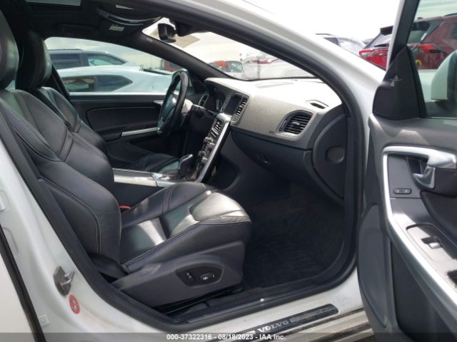 YV126MFD7F1304769 Volvo S60 T5 Drive-e Platinum