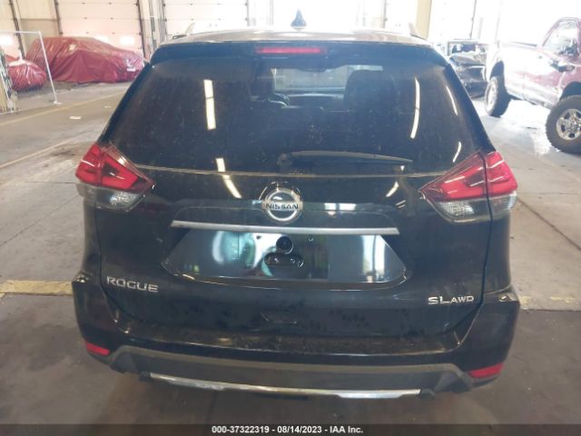 JN8AT2MV0HW018086 Nissan Rogue Sl
