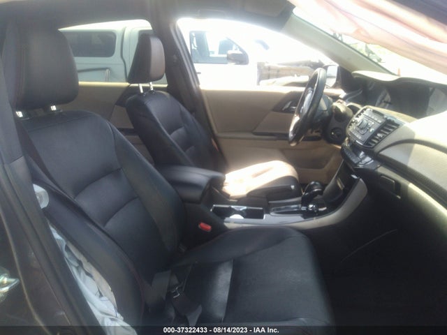 2017 HONDA ACCORD SEDAN SPORT SE VIN: 1HGCR2F12HA084795