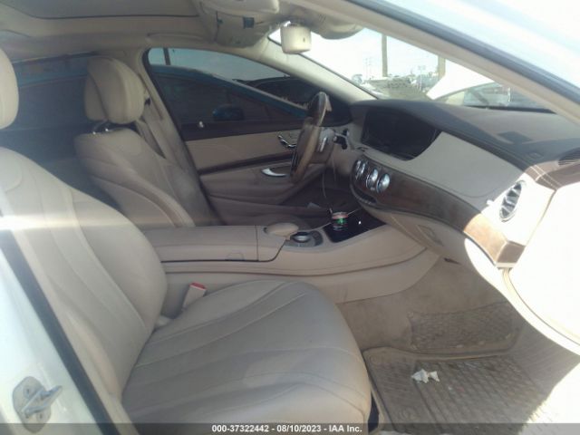 WDDUG8FB6EA031040 Mercedes-Benz S-class S 550