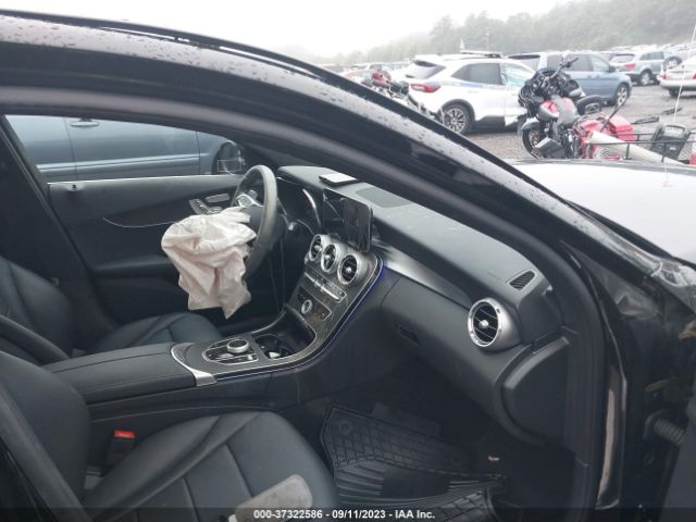 W1KWF8EB0MR645563 Mercedes-Benz C-class C 300