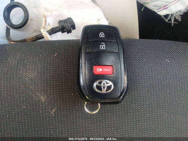 Toyota Corolla Cross Le 2022 7MUCAABG9NV013849 Image 11