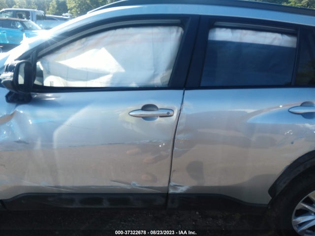 Toyota Corolla Cross Le 2022 7MUCAABG9NV013849 Image 14