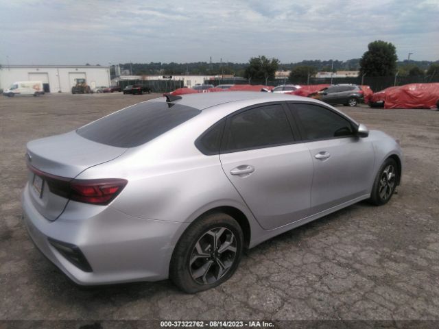 3KPF24AD5KE006805 KIA Forte Lxs