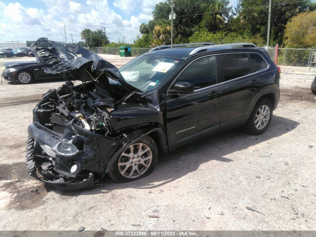 Jeep Cherokee Latitude 2016 1C4PJLCB1GW125977 Image 2