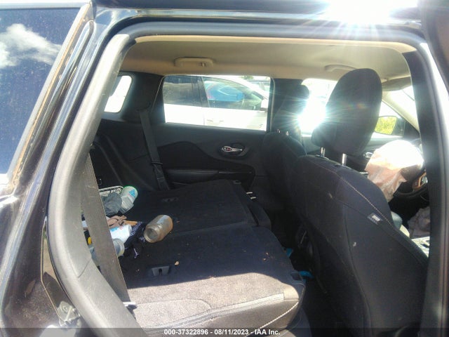 Jeep Cherokee Latitude 2016 1C4PJLCB1GW125977 Image 8