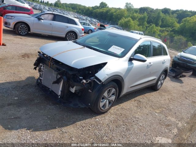 KNDCB3LC4L5428739 KIA NIRO LX
