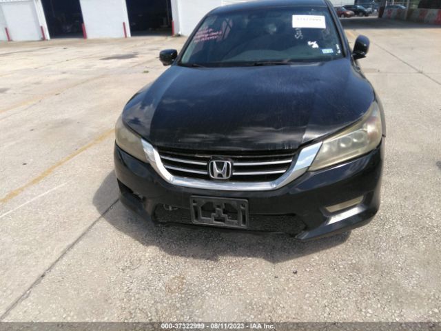 1HGCR3F94FA008407 Honda Accord Sedan Touring