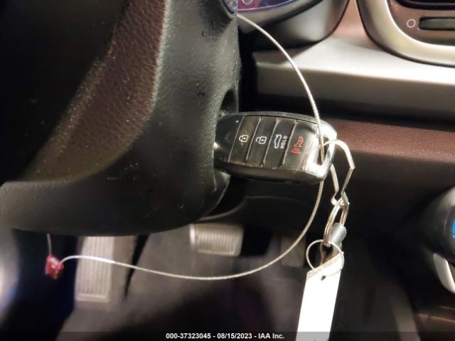 3KPA24AD5LE338982 KIA RIO S