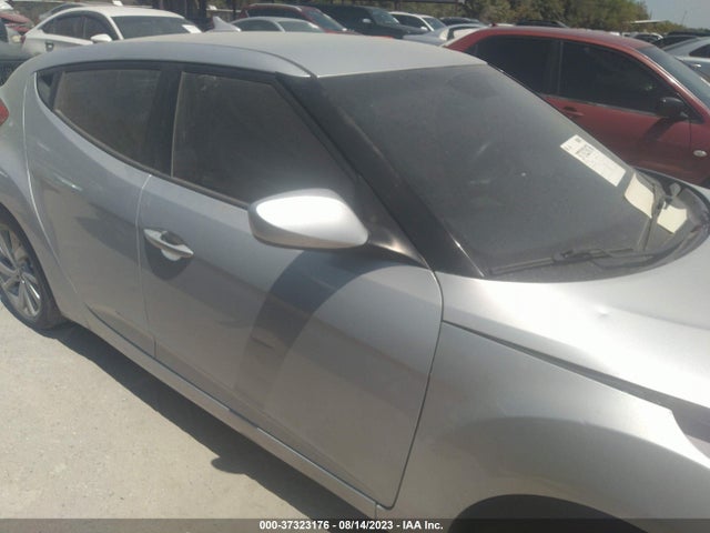Hyundai VELOSTER 2016 KMHTC6AD8GU277101 Image 5