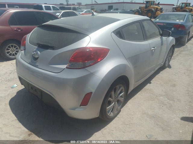 Hyundai VELOSTER 2016 KMHTC6AD8GU277101 Image 10