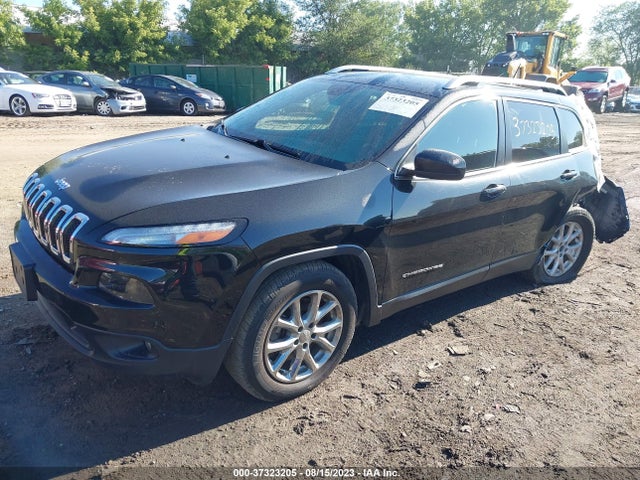 Jeep Cherokee Latitude 2015 1C4PJMCS0FW652672 Image 2